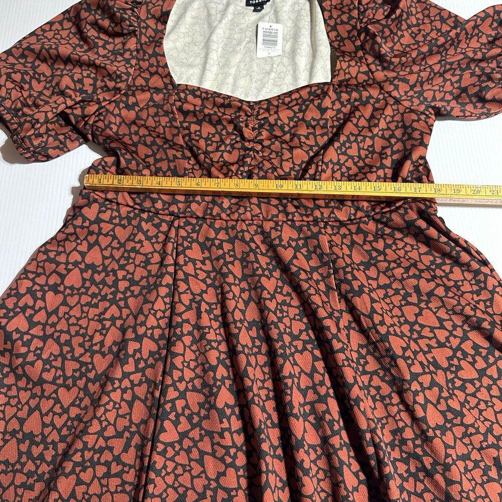 Torrid Puff Sleeve Heart Print Sweetheart Neck Dress Size 2X Pockets NWT - Picture 8 of 12